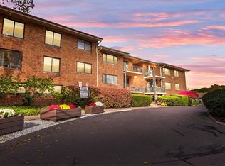 10 Gateway Rd APT 21N, Yonkers, NY 10703