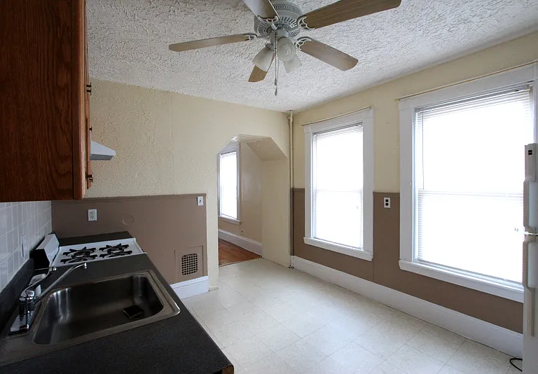 4 Sanger St #3D — Photo 5