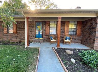 800 Brighton St, Paragould, AR 72450