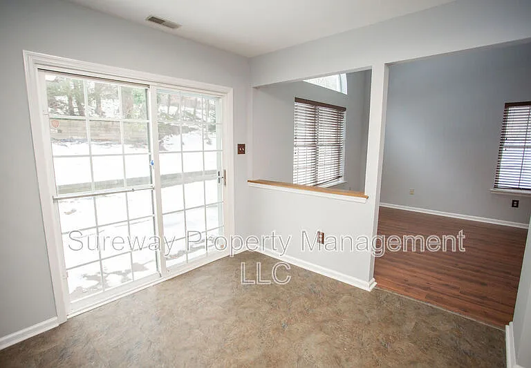 51 Meadow Ct — Photo 26