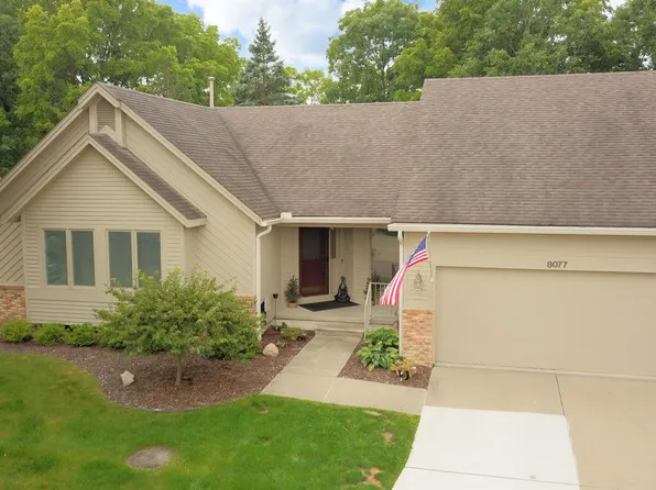 8077 Sawgrass Trl, Grand Blanc, MI 48439