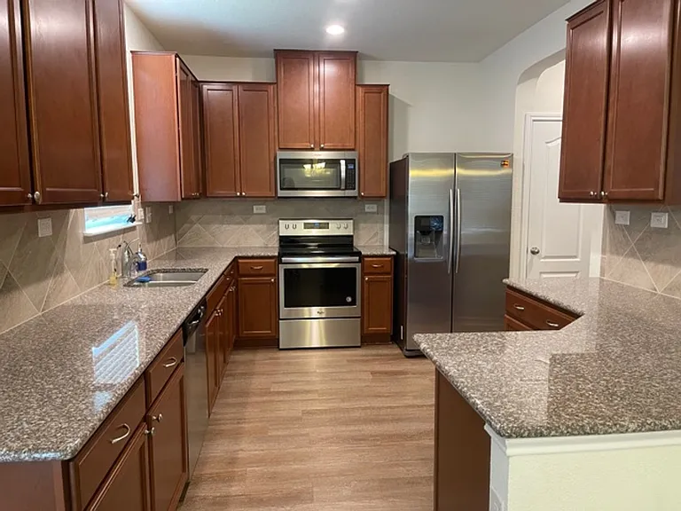 8418 Fortuna Valley — Photo 4