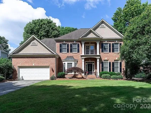 7330 Santorini Ln, Charlotte, NC 28277