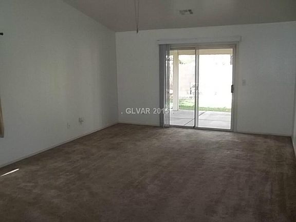 3rd image of 335 Desert Knolls St
