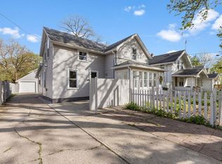 1119 DEWEY Avenue, Beloit, WI 53511