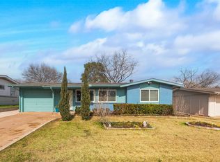 628 Elm St, Hurst, TX 76053