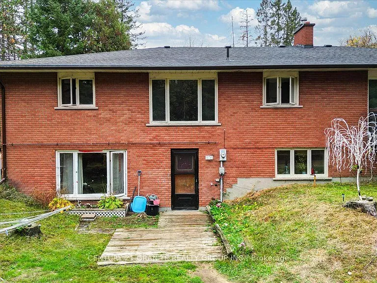 4 Maxwell Settlement Rd #1 — Photo 4