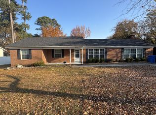 413 Jamestown Ave, Fayetteville, NC 28303