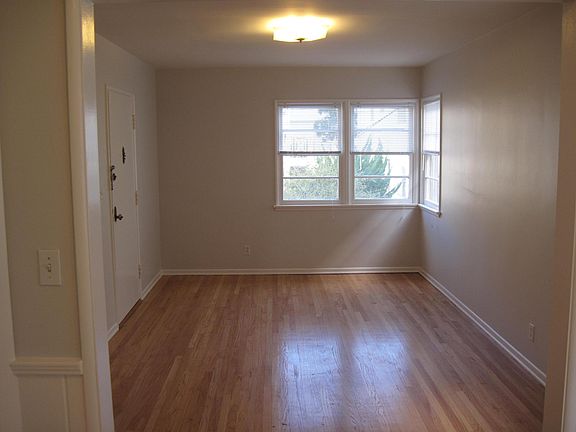 3rd image of 1044 14th St APT A