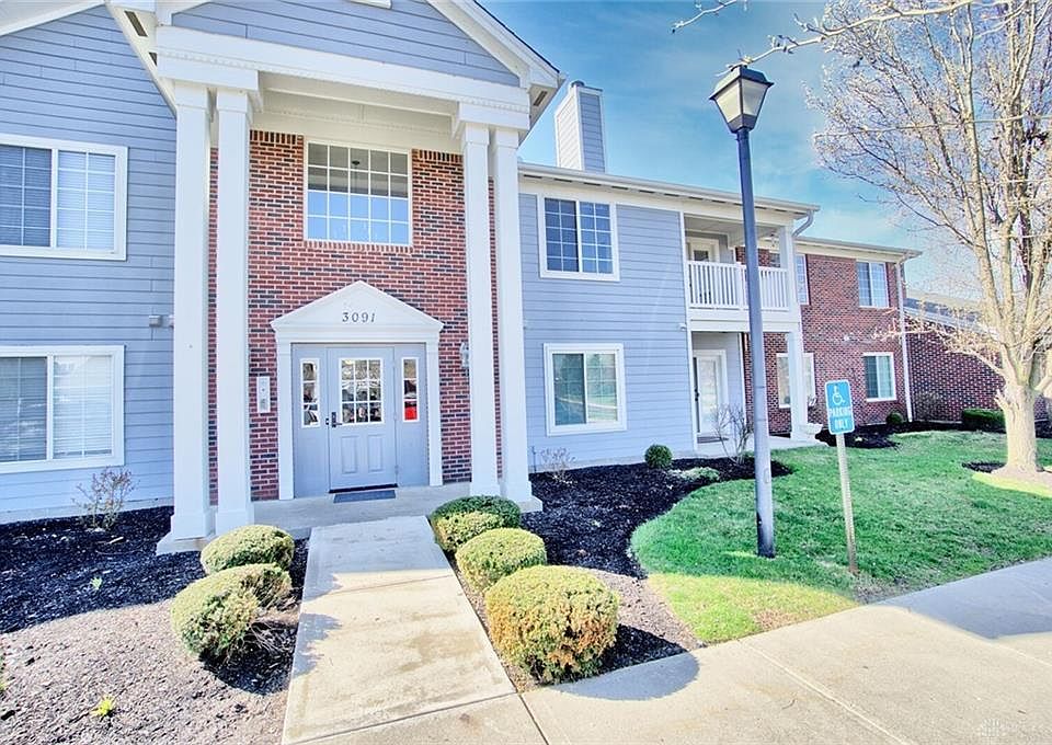 1st image of 3091 Westminster Dr APT 207