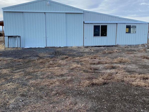 57076 McKinney Rd, Silver Lake, OR 97638