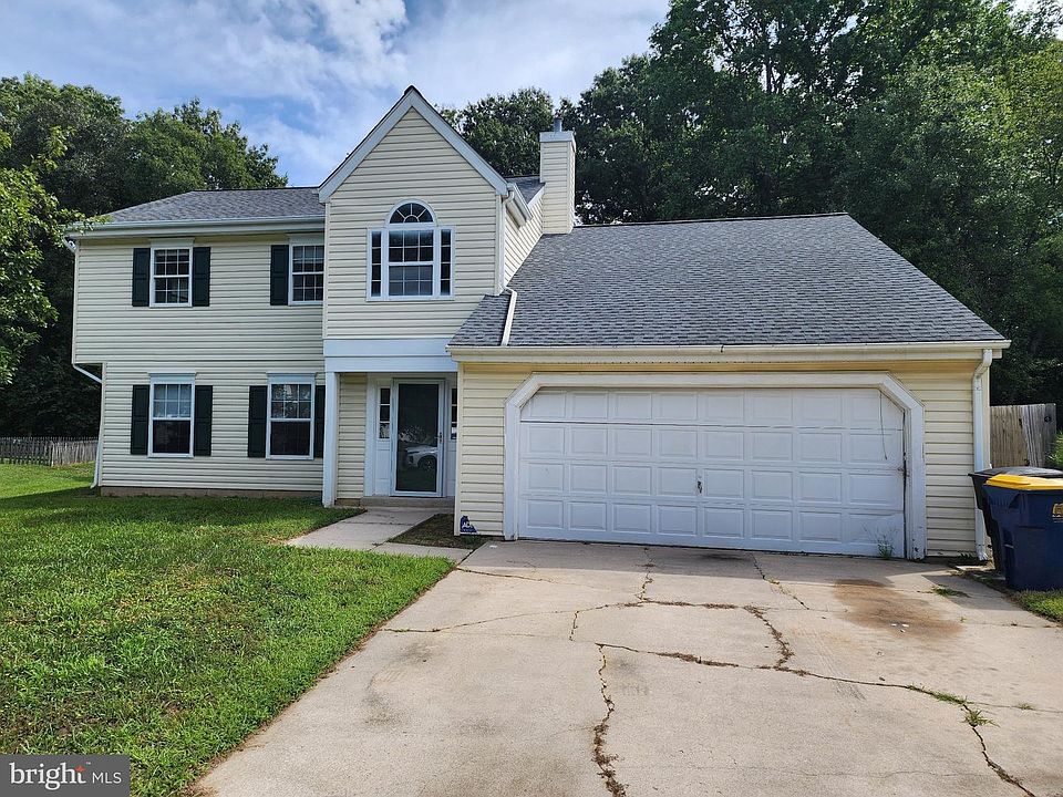 1st image of 107 Matthew Ct