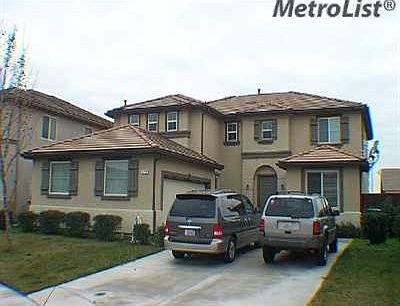 1st image of 5719 NE Krissi Ct