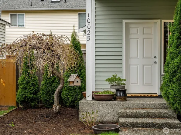 10025 2nd Place SE, Lake Stevens, WA 98258