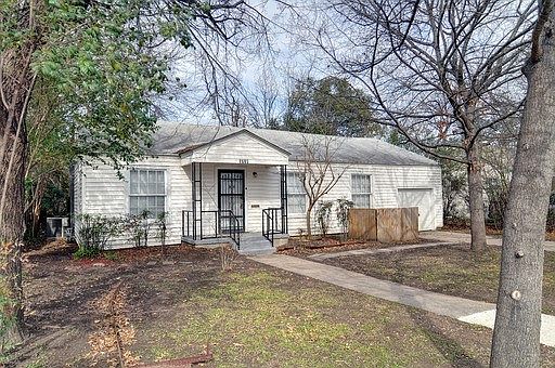 1st image of 3770 Winfield Ave