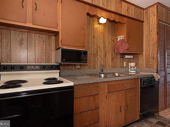 5th image of 12505 Wight St Unit 13A