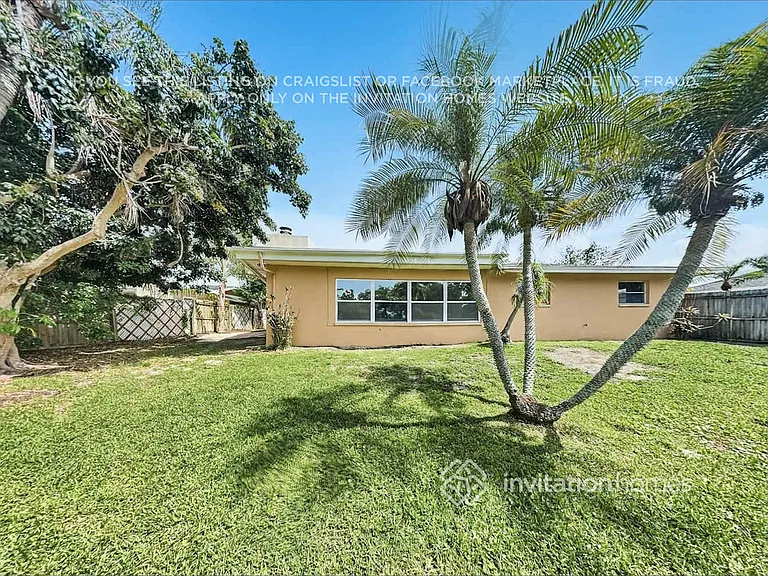 11577 Pine St — Photo 19