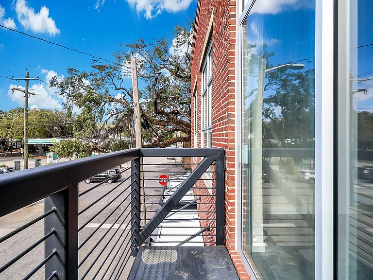 2514 Abercorn St #205 — Photo 36