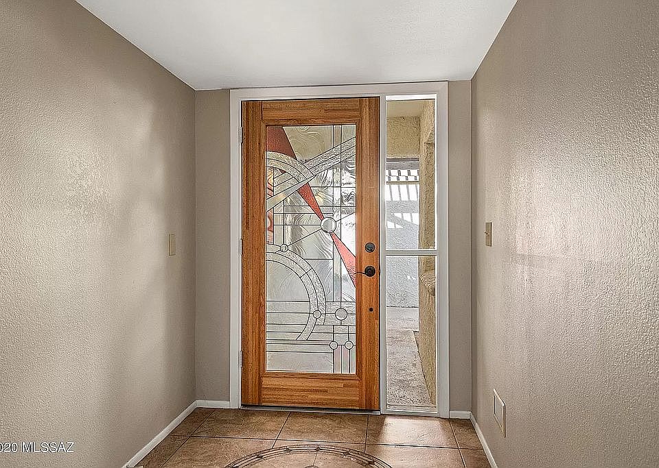 Foyer entrance