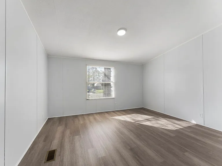 150 Pegasus Ct — Photo 14