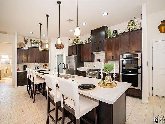 5th image of 15426 S Avenue 4 E #1/2