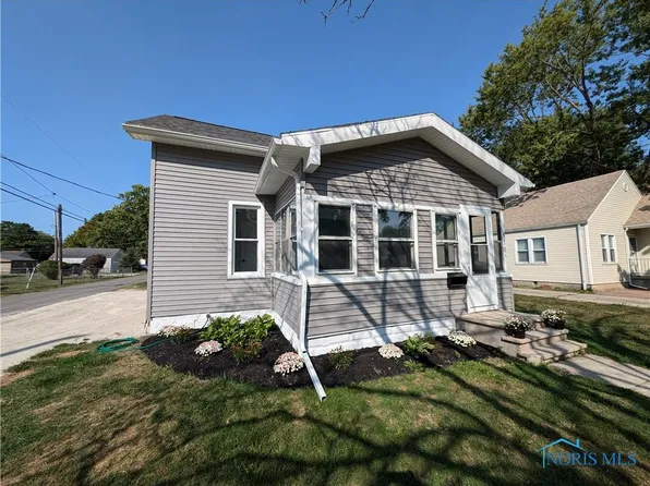 410 Cherry St, Genoa, OH 43430