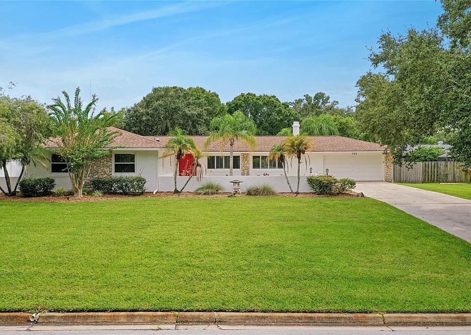 1st image of 702 VALENCIA SHORES DRIVE