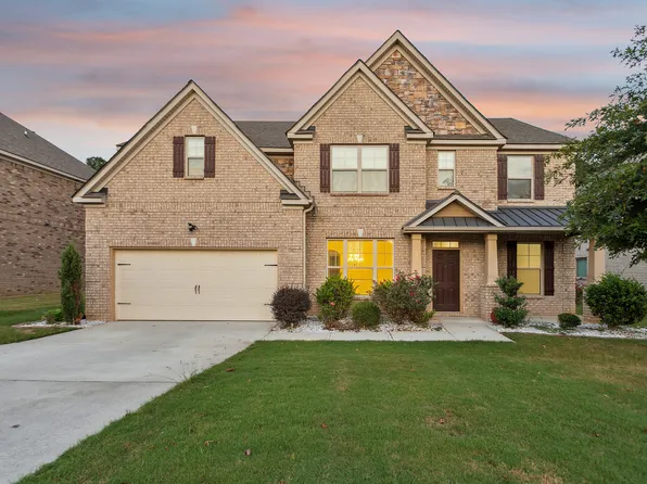 3225 Alhambra Cir, Hampton, GA 30228