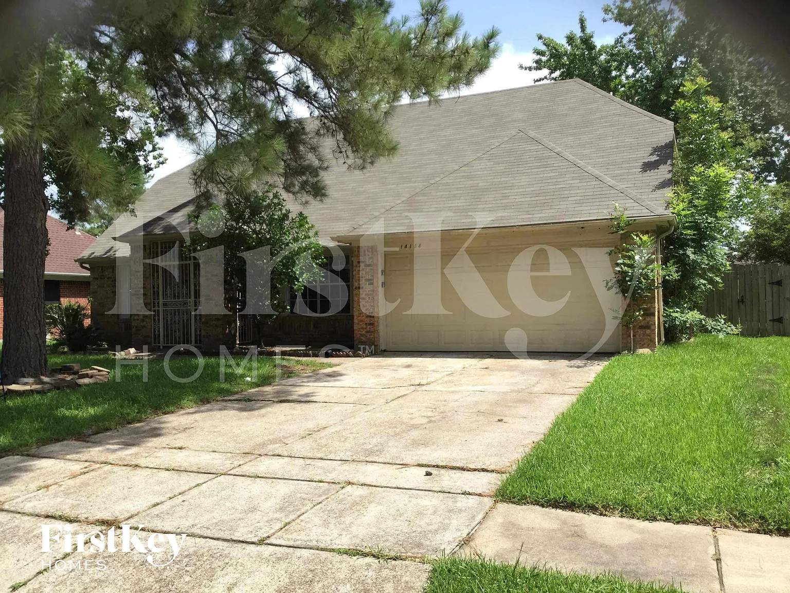 4 bed, 2.5 bath, 2166 sqft, $2,225 — Photo 1
