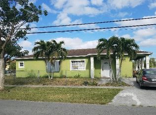 887 SW 2nd St, Florida City, FL 33034