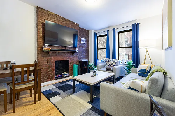 Rented by Compass | media 1
