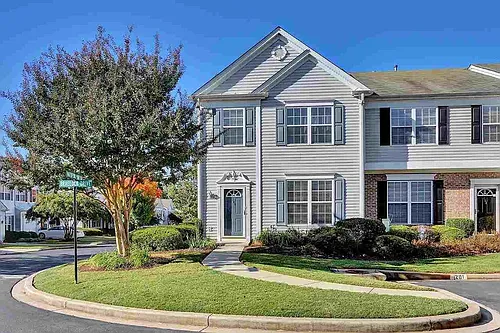 201 Braelock Dr Photo 1