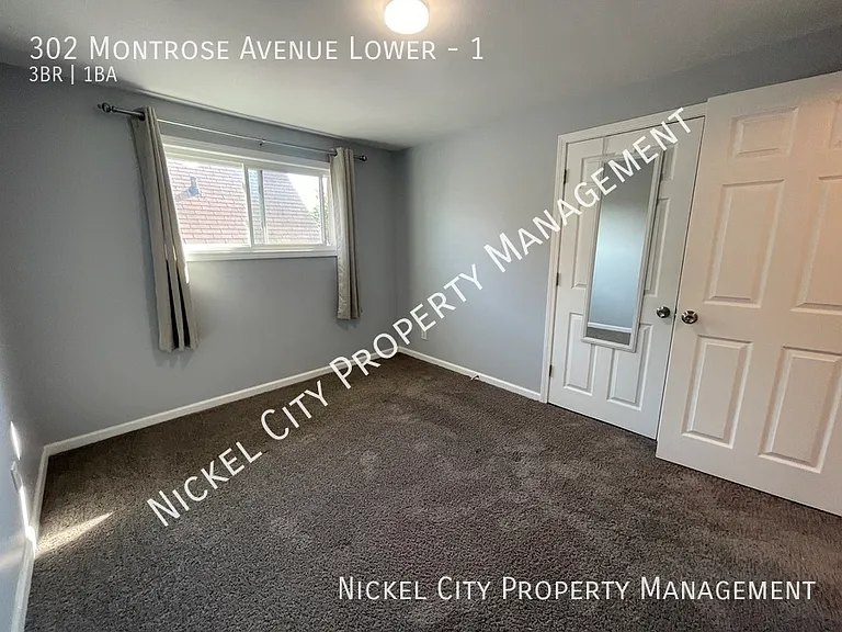 302 Montrose Ave #1 — Photo 15