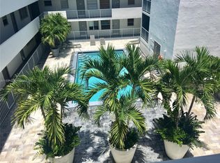 Lincoln Place, Miami Beach, FL 33139