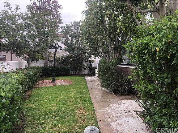 3rd image of 320 N Catalina Ave APT 9