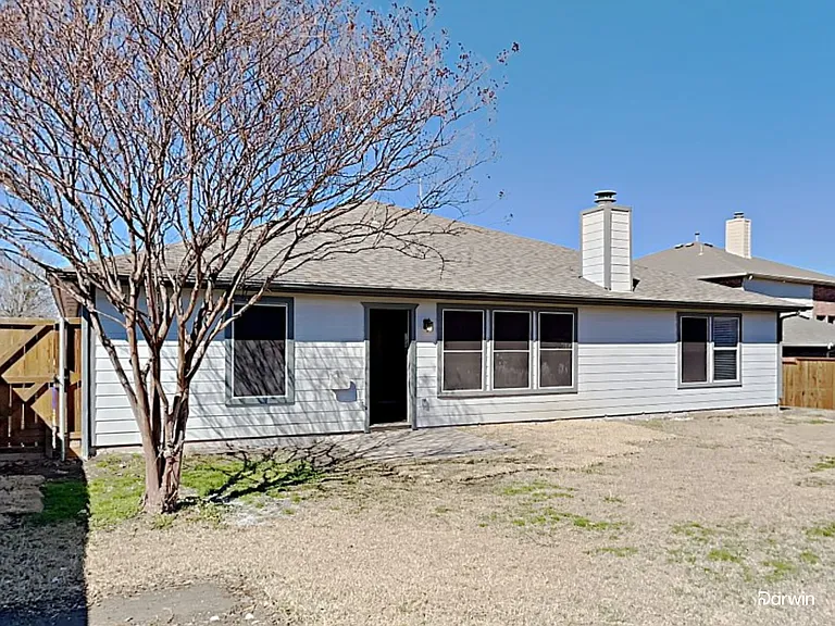 1210 Hampton Dr — Photo 18