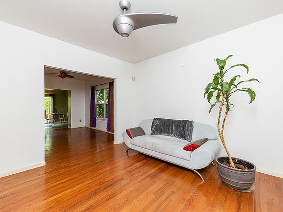 5th image of 2835 Saint Vincent Ave