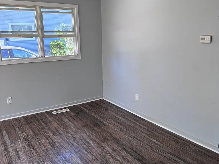 115 Wamplers Ct — Photo 14