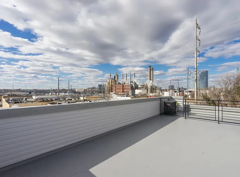 2534 Alter St #B — Photo 8