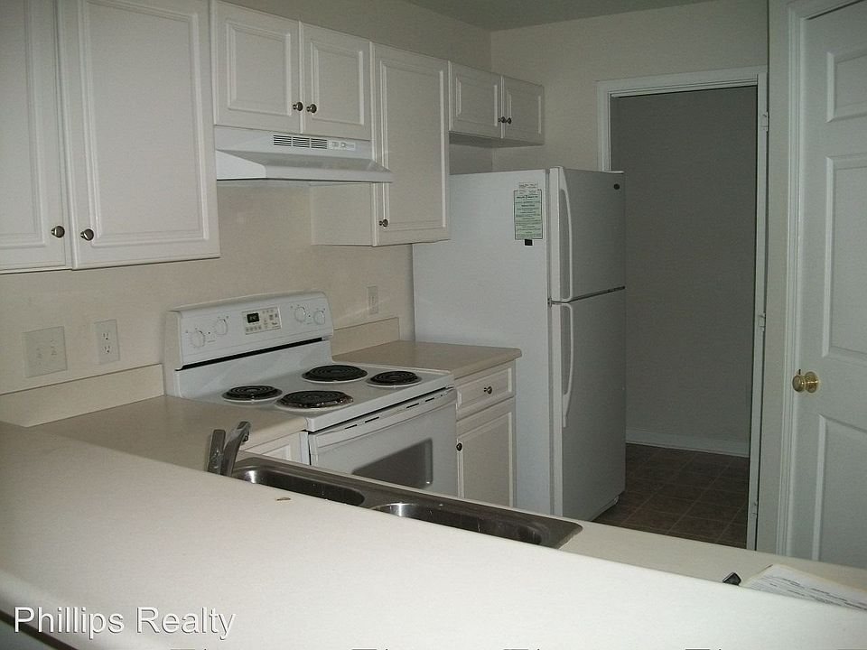 2nd image of 3672 Clay Pond Village Ln APT 4