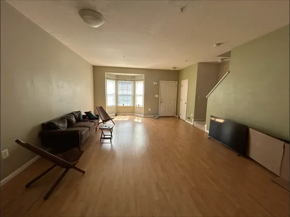 (undisclosed Address), Frederick, MD 21703