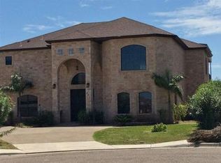 301 Jazmin Rd, Laredo, TX 78043