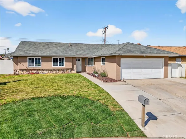 12671 Hollyglen Cir, Riverside, CA 92503