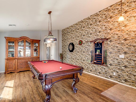 4th image of 37912 N Bonnie Ln