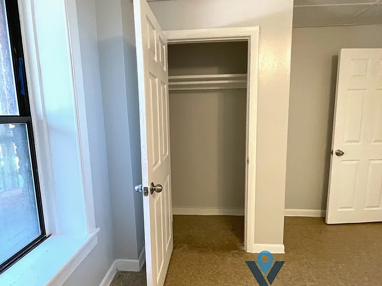 5 Adams St #1B — Photo 7