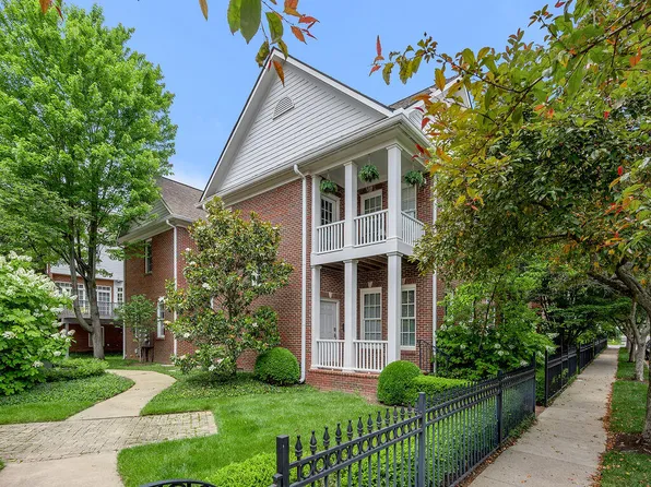 517 Lawrence St, Lexington, KY 40508