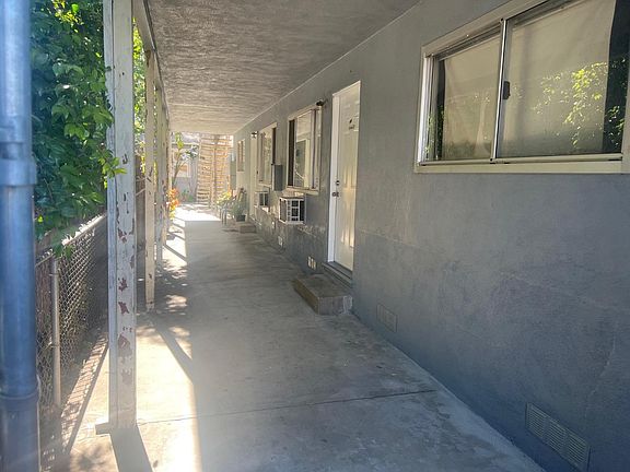 3rd image of 817 F St