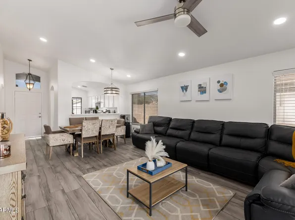 17115 N PRINCESS Place, Surprise, AZ 85374