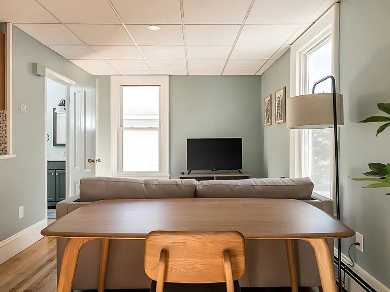 29 Pleasant Ave #3 — Photo 11
