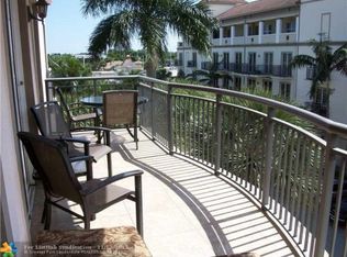 2601 NE 14th Ave APT 305, Wilton Manors, FL 33334